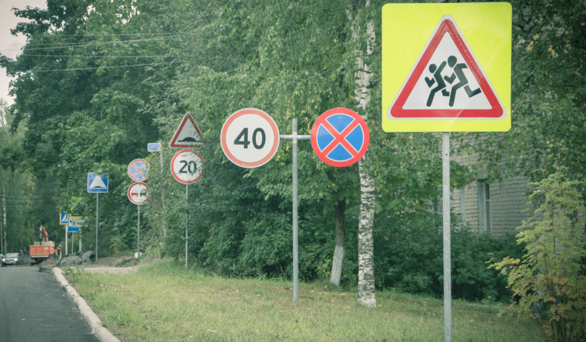 Le-novita-essenziali-per-la-sicurezza-stradale-e-la-tua-assicurazione-1200x700 Nuovo codice della strada